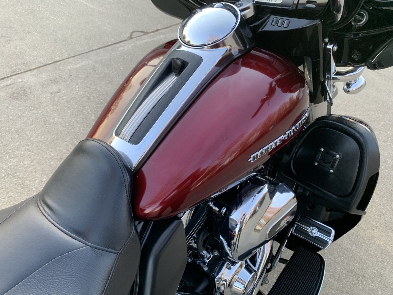 2015 Harley-Davidson FLHTK Electra Glide Ultra Limited 